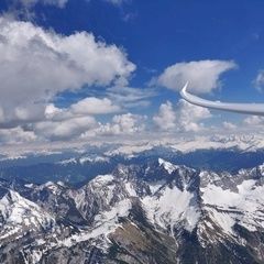 Flugwegposition um 14:36:47: Aufgenommen in der Nähe von Gemeinde Vomp, Österreich in 3096 Meter